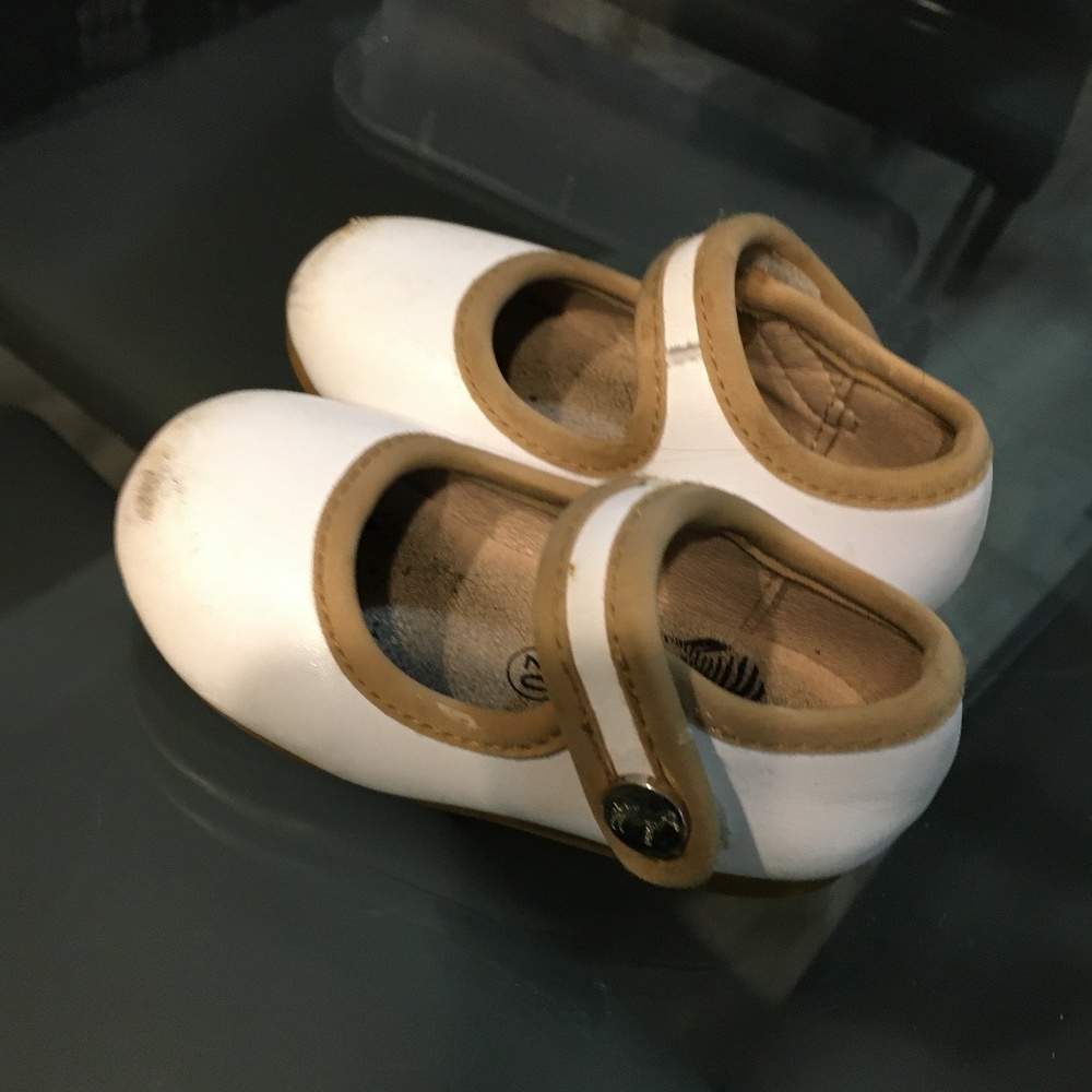 Mary Jane baby shoes